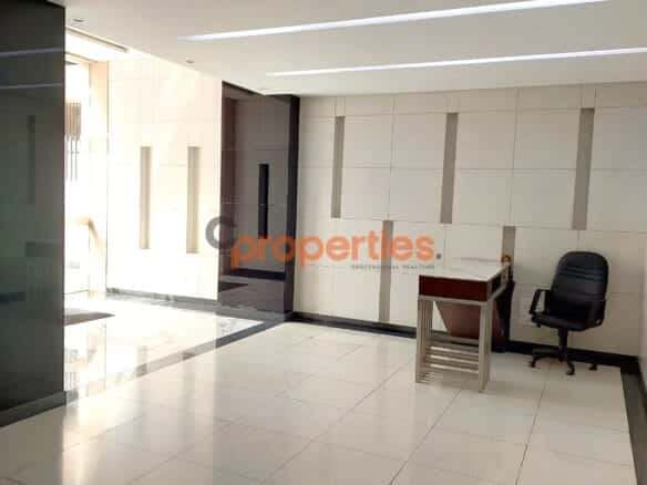 Showroom, space for rent in zalka CPSM01