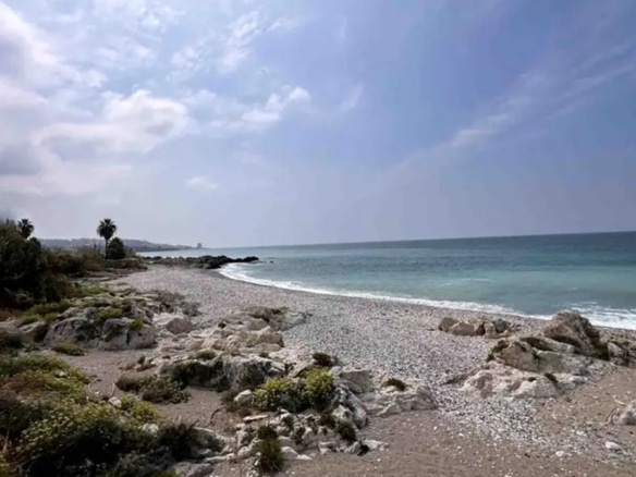 Land for Sale Naher Ibrahim Jbeil Area 1982Sqm