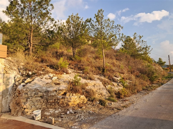 Land for Sale Blat ( Mdamit ) Jbeil Area 1000Sqm