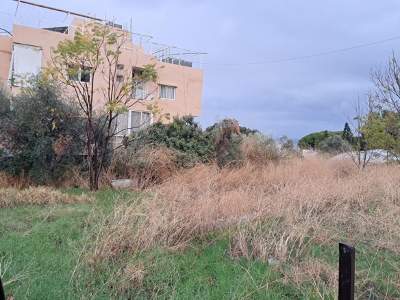 Land for Sale Blat Jbeil Area 825Sqm